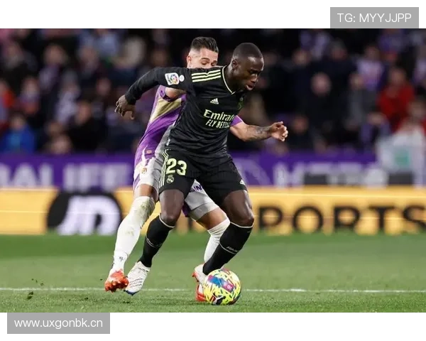 祖布门迪对皇马中场群的防守与出球表现解析