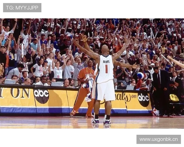 比卢普斯关键时刻组织提升活塞攻防转换效率明显